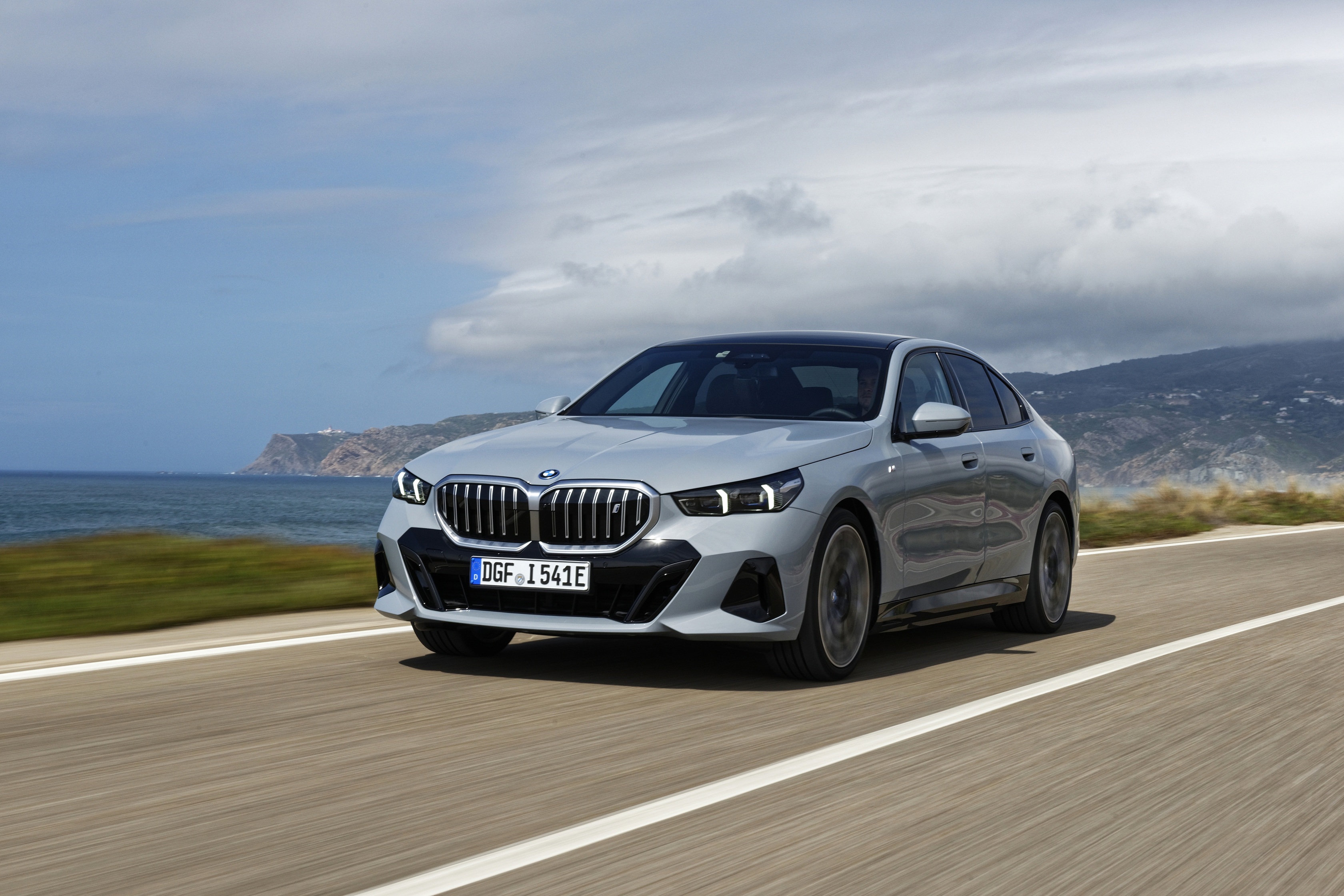 BMW 5 SERIES MỚI